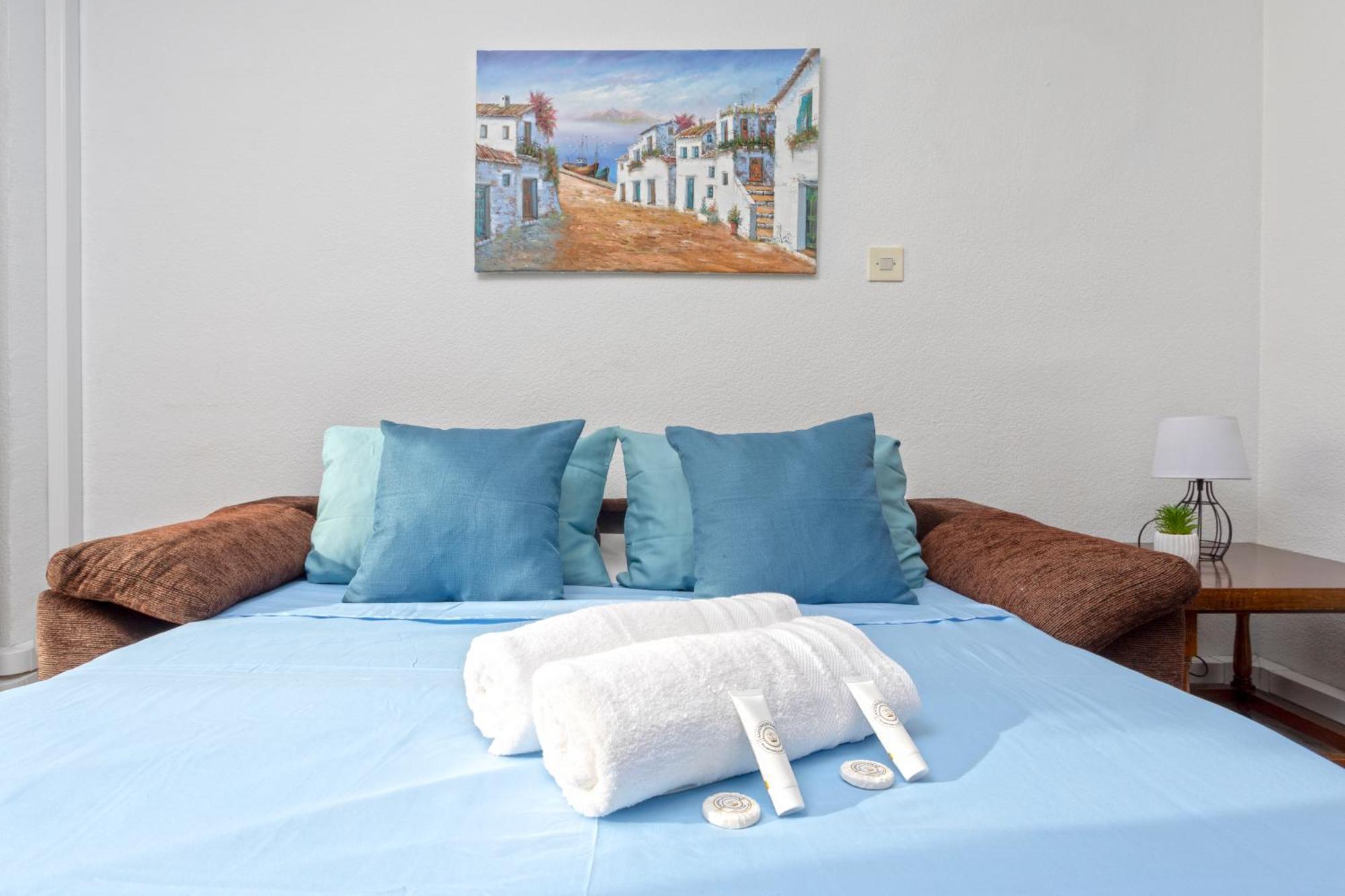 1003 - Seafront Apartment On El Paseo - Air Conditionning - Wi-Fi - Smart Tv Almuñécar Exteriör bild